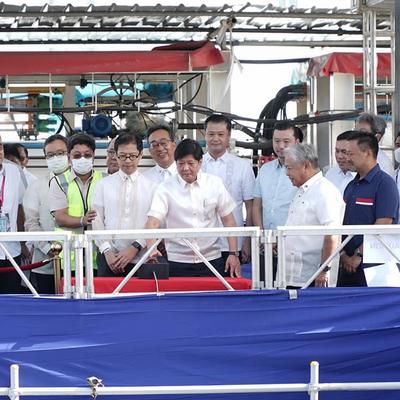 Marcos vows to continue upgrade of PH transport system