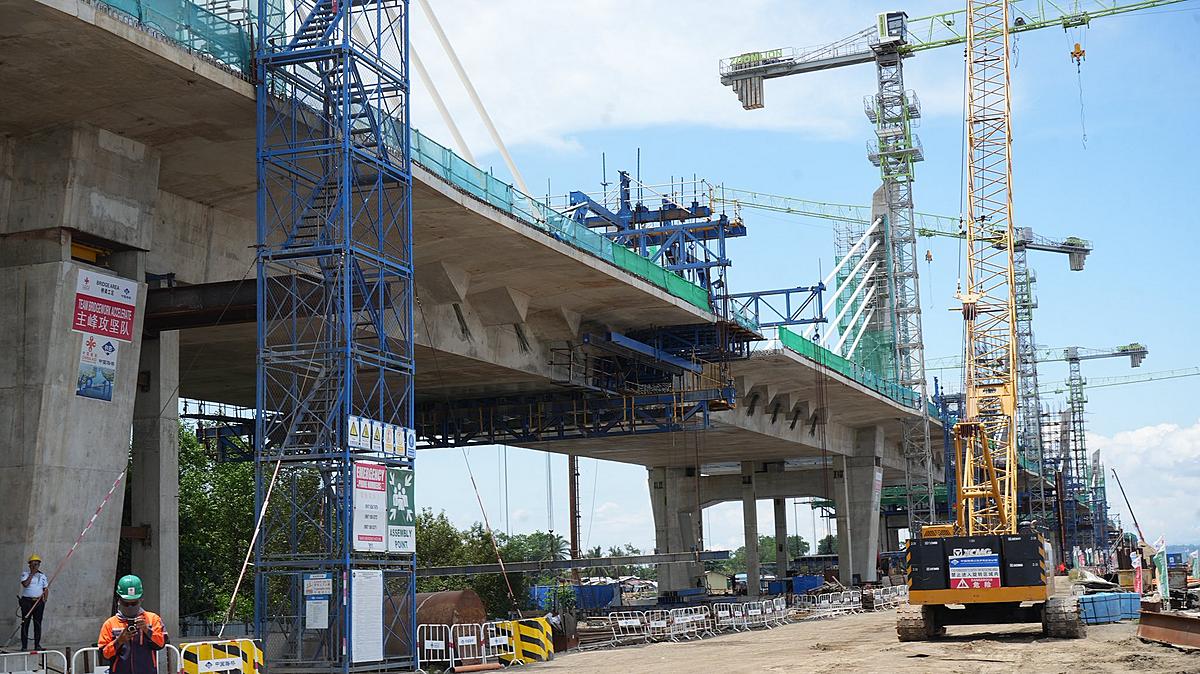 DAVAO’S BUCANA BRIDGE RACES TOWARD EARLY COMPLETION: A NEW COASTAL LANDMARK RISING
