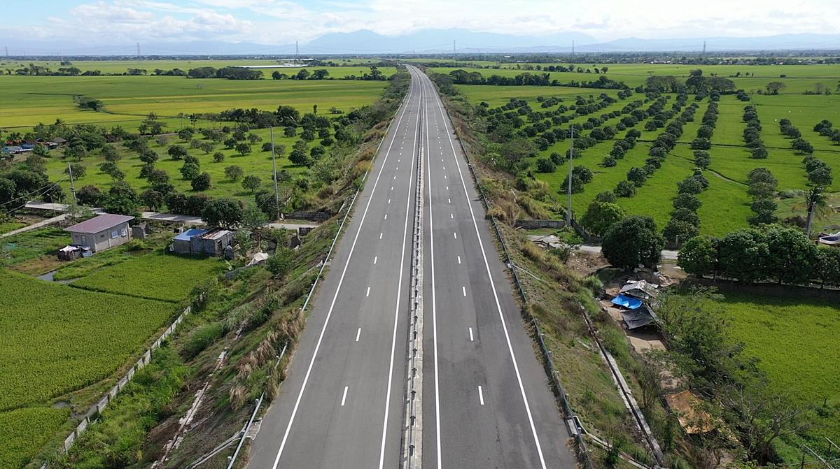DPWH REPORTS MAJOR PROGRESS ON CLLEX PHASE I; FULL CONNECTION BETWEEN SCTEX TARLAC AND MAHARLIKA HIGHWAY CABANATUAN EXPECTED BY JULY 2025