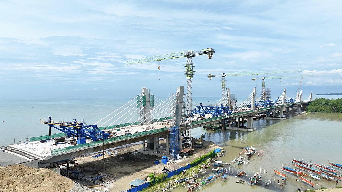 DPWH Completes Final Concrete Pour for Bucana Bridge Superstructure in Davao City