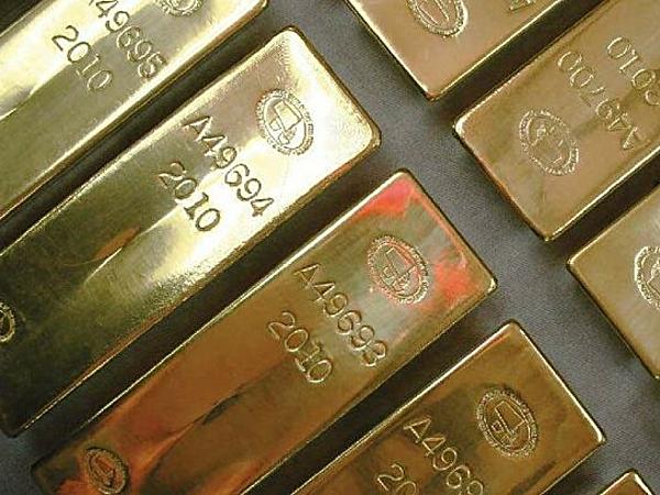 Gold surge lifts Philippine metallic sector as nickel slumps