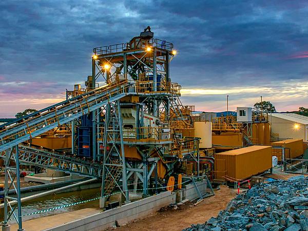 The PH mining industry over the last 15 years: Dynamic yet often turbulent 