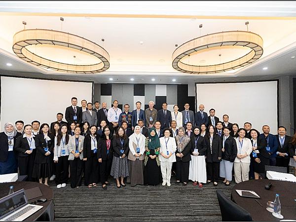 MGB officials join ASEAN minerals monitoring workshop in Bali