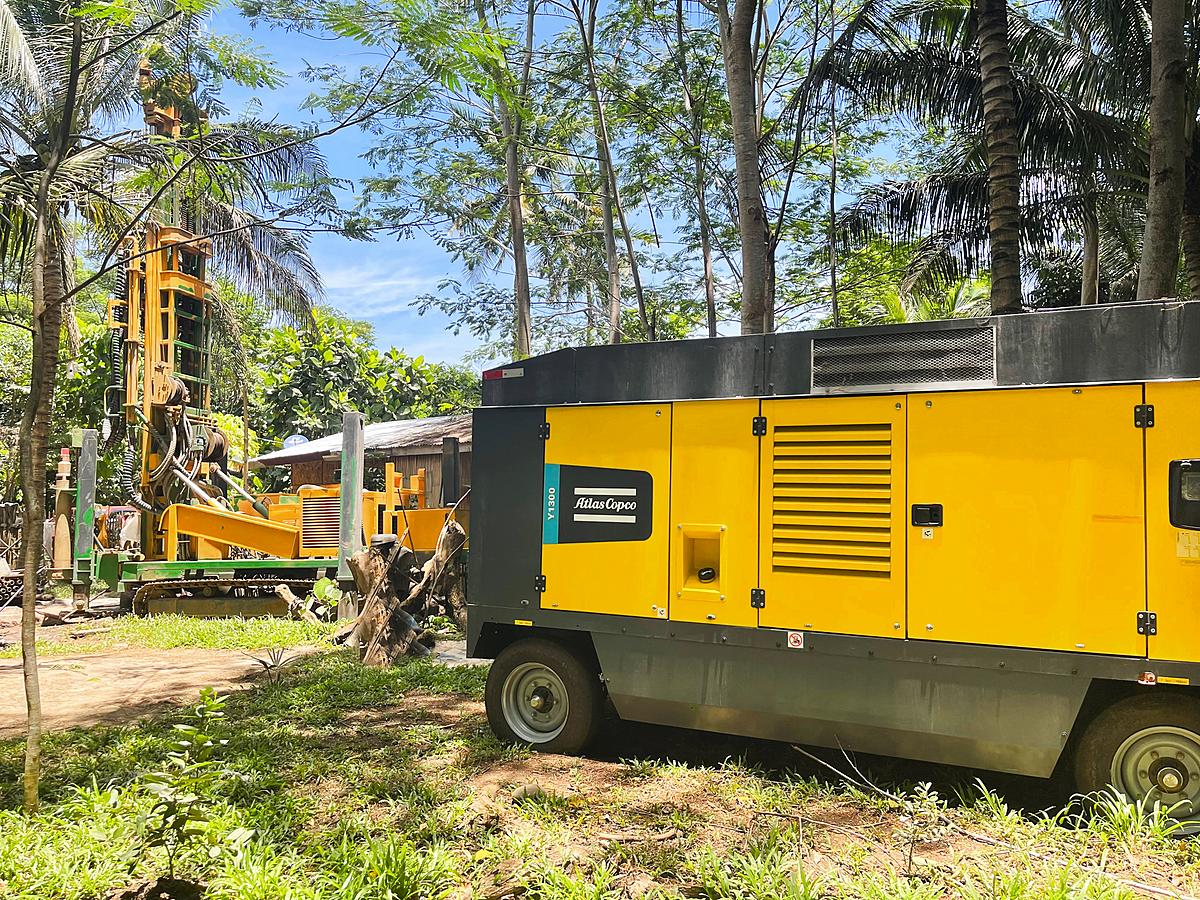 The first Atlas Copco High-pressure Portable Engine-driven Compressor Y1300 in the Philippine market