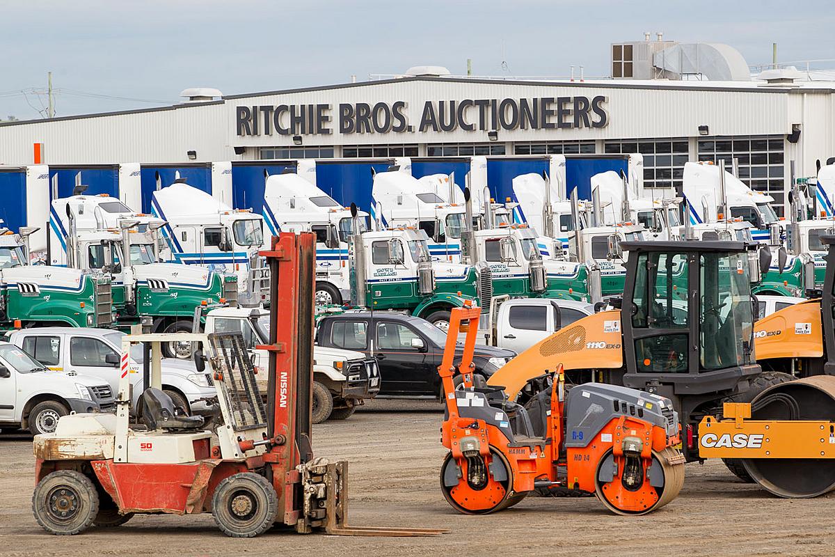 Partner with Ritchie Bros. to sell your assets and maximize the value of your fleet